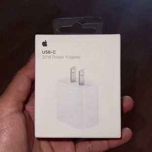 USB-C Power Adapter